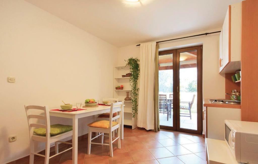 Apartments Ladonja Medulin Exterior photo